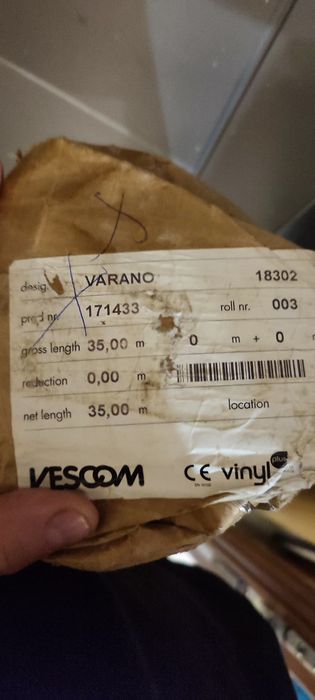 tapeta obiektowa vescom ( varano) oraz (Albert)winyl