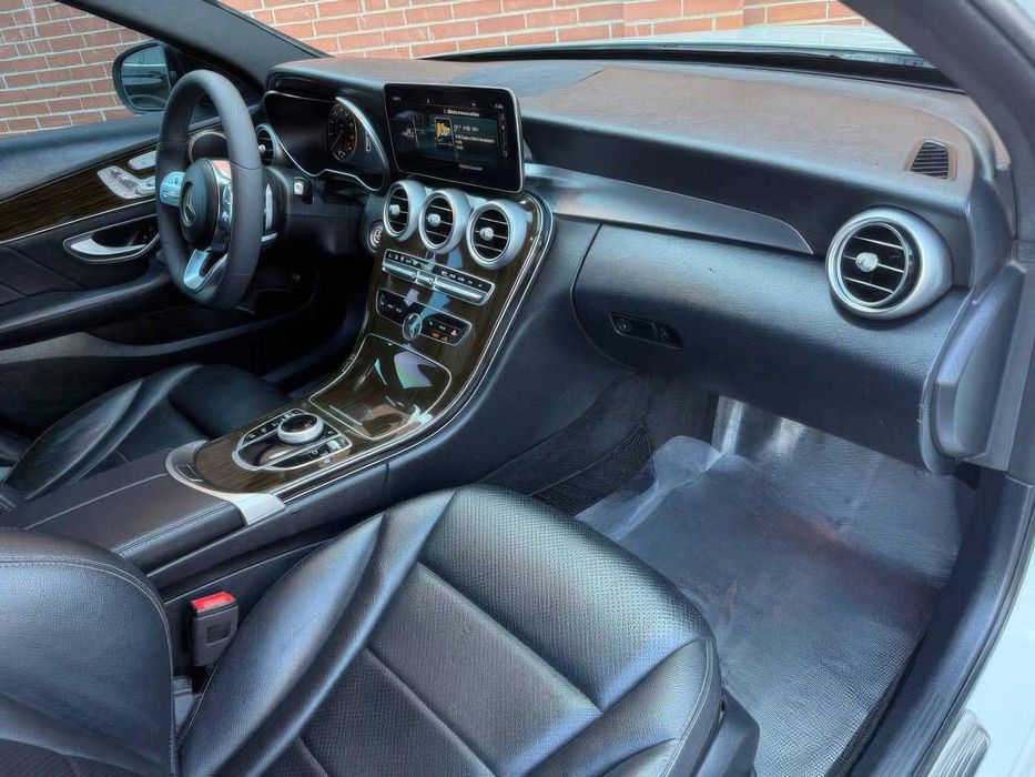 Mercedes-Benz C-Class C 300      2020