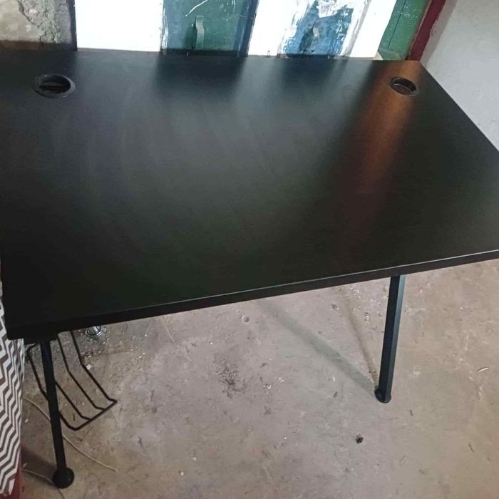 Biurko do nauki i do gier