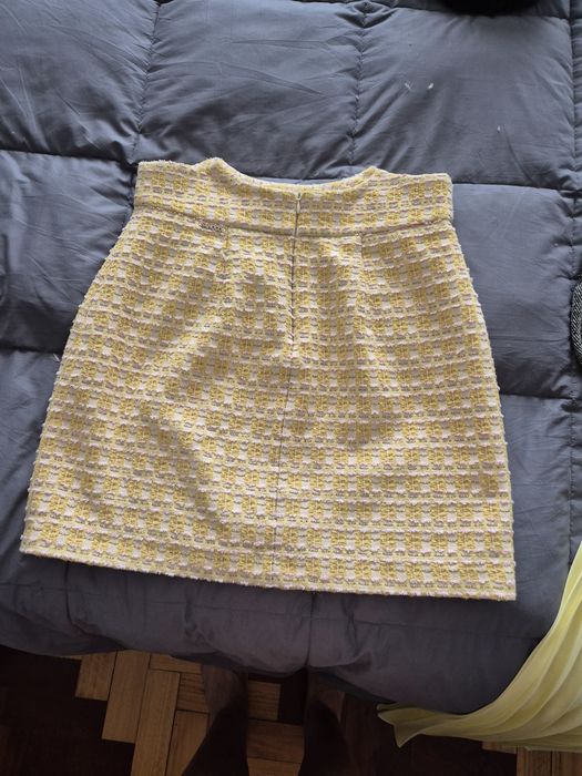 Mini-saia tons amarelo