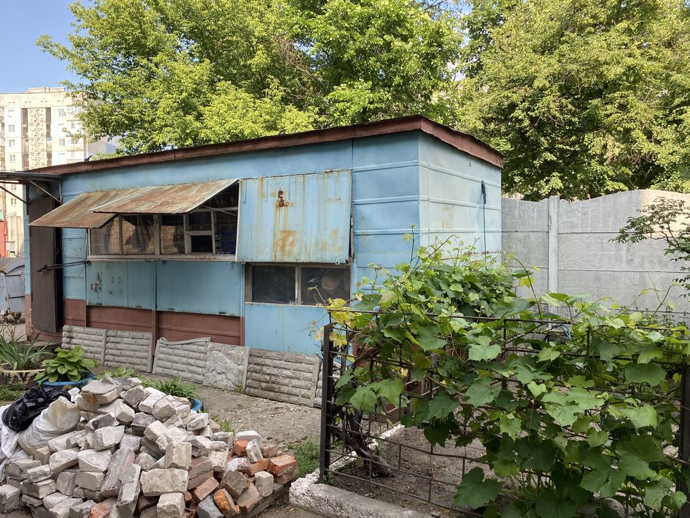 Продам бытовой вагончик( бытовка).
