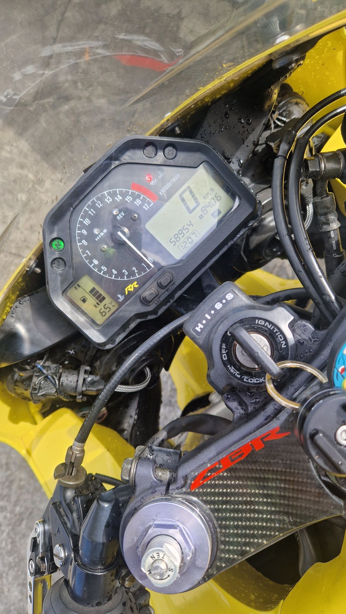 Honda Cbr 600rr,troco Yamaha xt660,vstrom 650