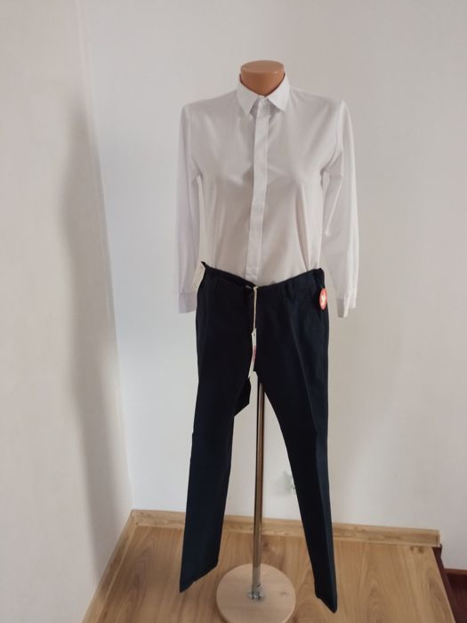 Nowy garnitur chlopiency 158