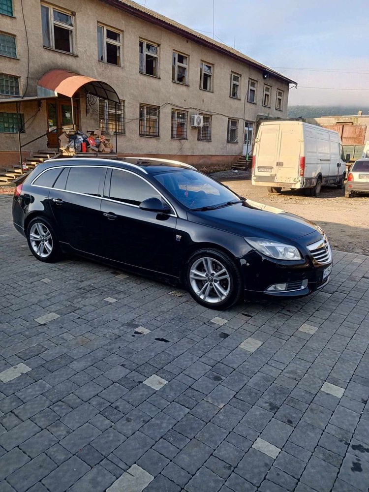Opel insignia sports turer 4x4 opc line