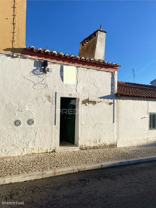 Moradia T1 em São Romão