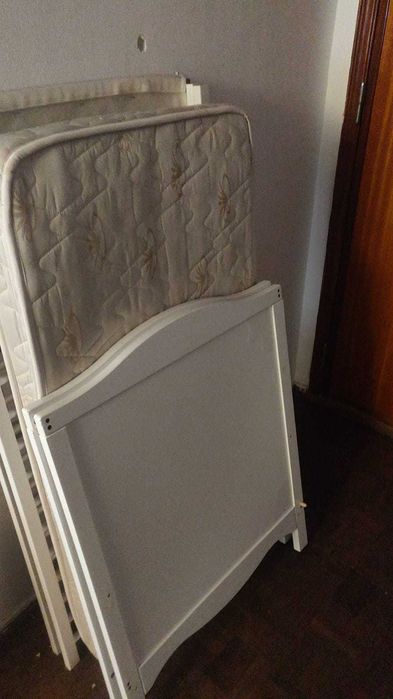 Berco bebe branco bom estado