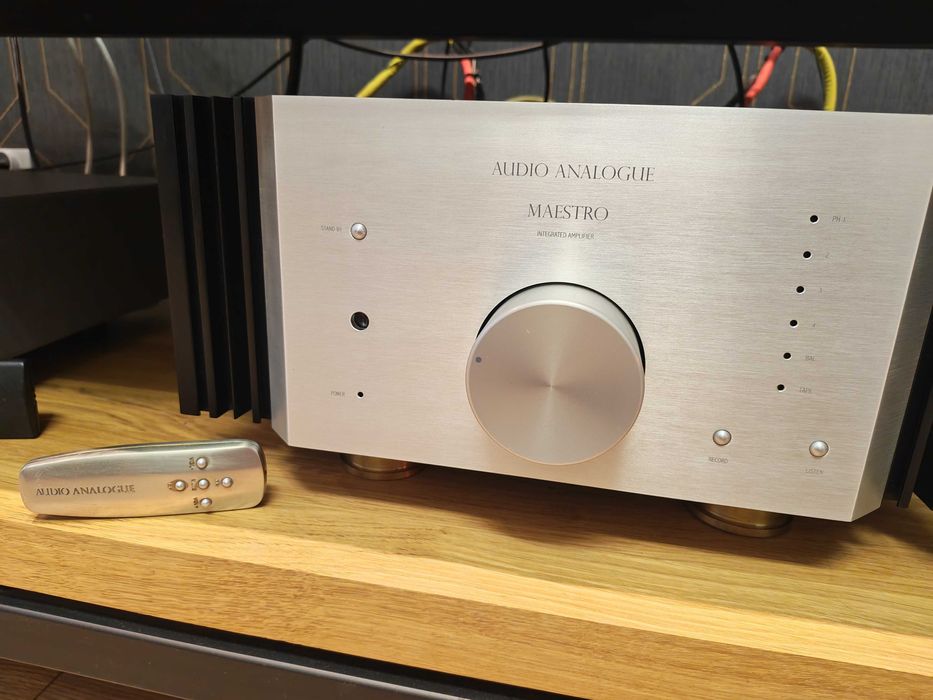 Audio Analogue Maestro Potężny Wzmacniacz 52kg HiEnd