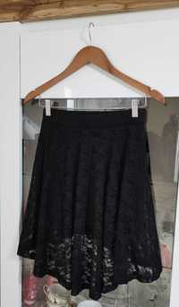 Spódnica H&M czarna koronkowa dłuższy tył