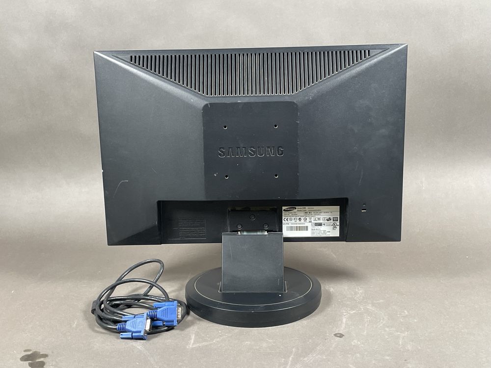 Monitor LCD Samsung SyncMaster 2023NW 20" cali 20 cali