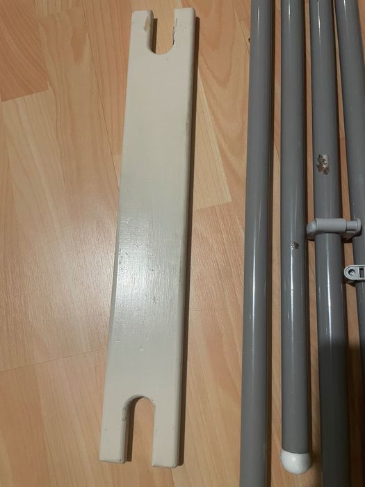 Cadeira refeição com apoio pés