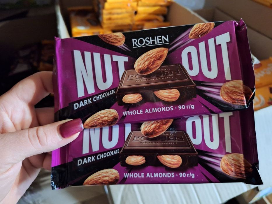 Шоколад Roshen Nut Out