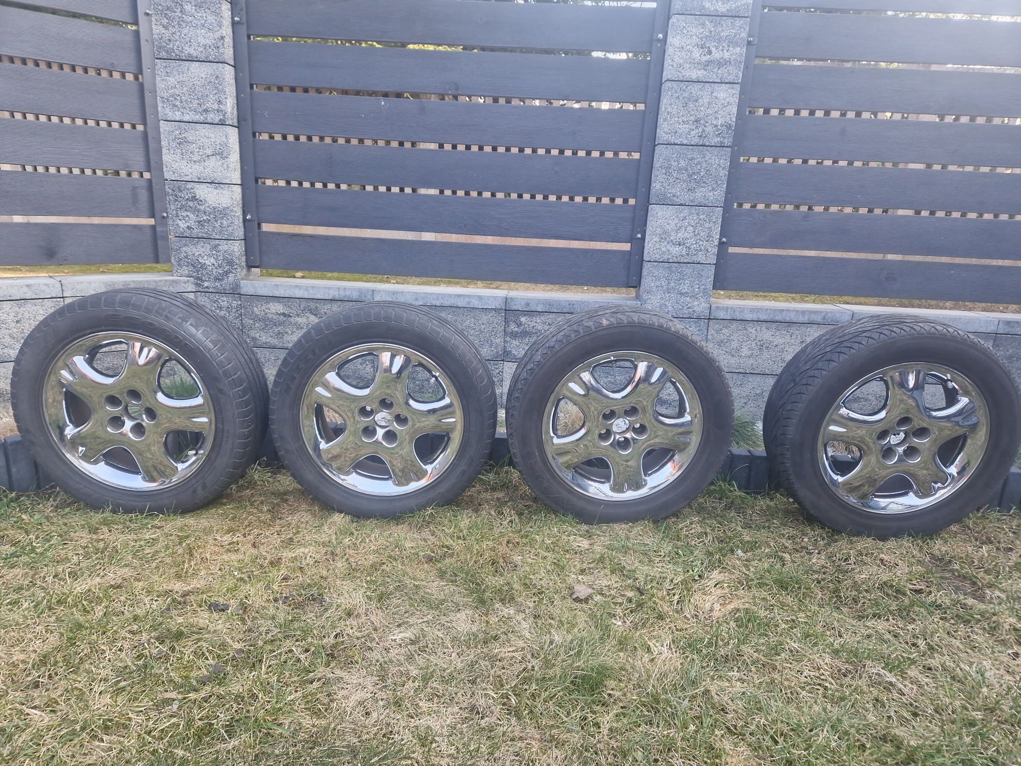 Felgi chromowane Pt cruiser 5x100 R16  6J