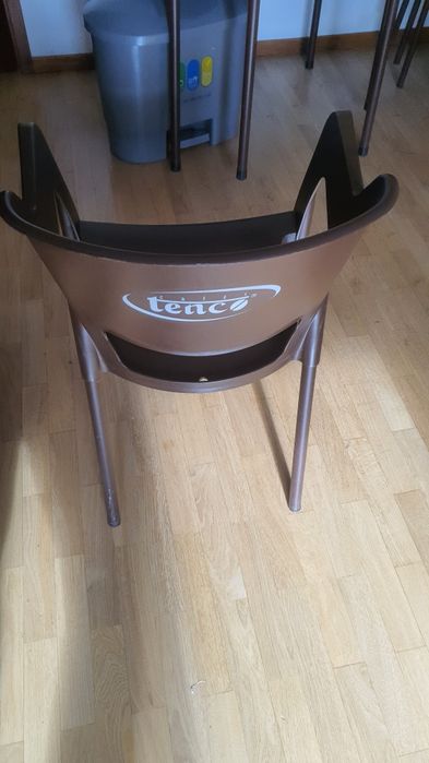 Cadeiras para esplanada de cafes