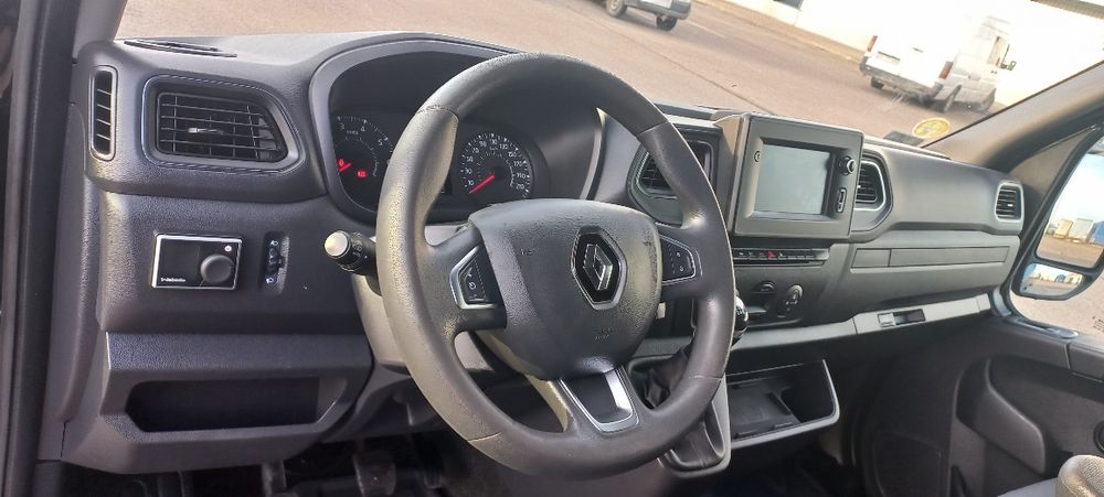 Продам  RENAULT  Master  2020р 120kw