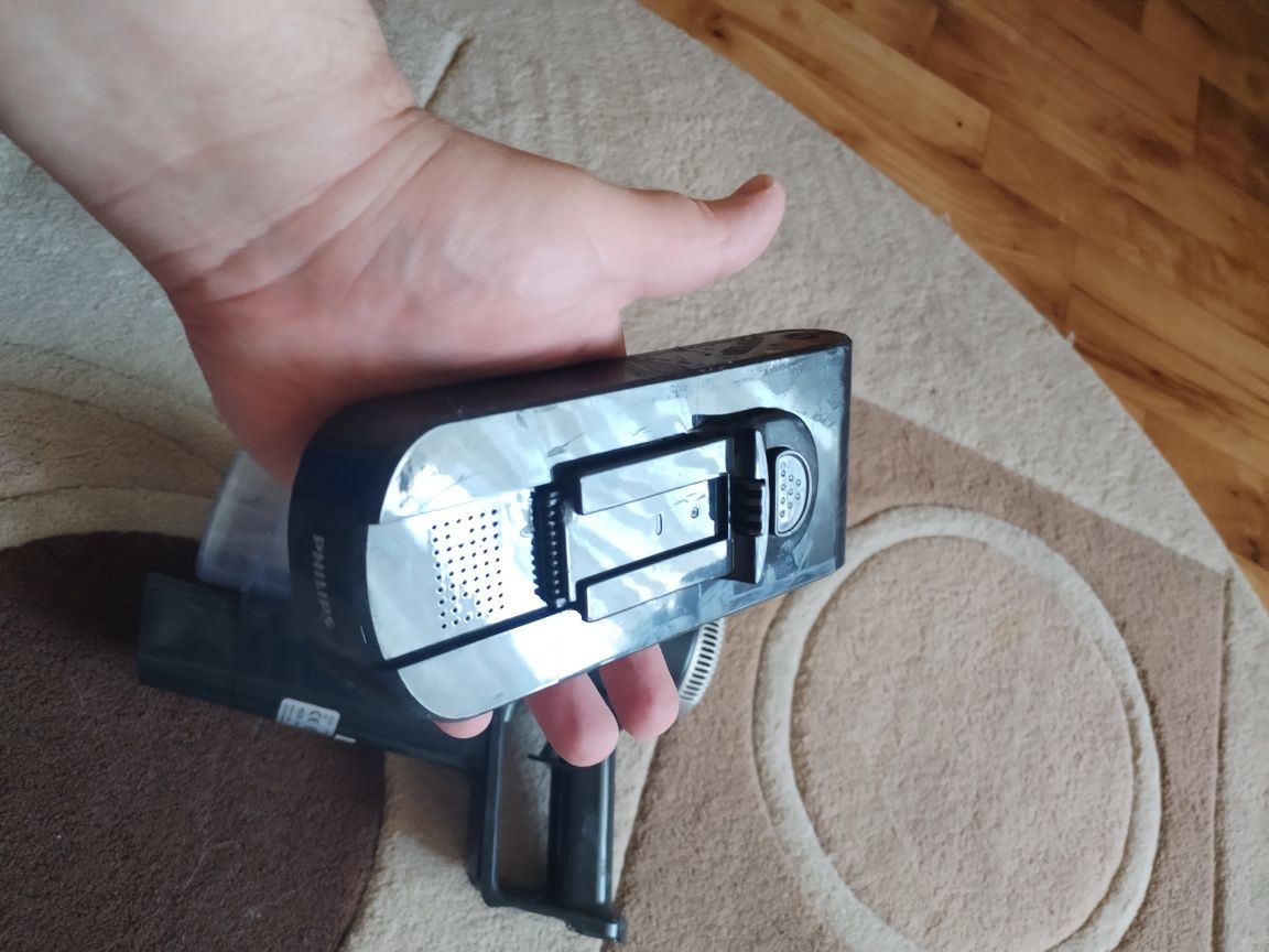 Пилосос Philips 3000 Series під ремонт або на запчастини