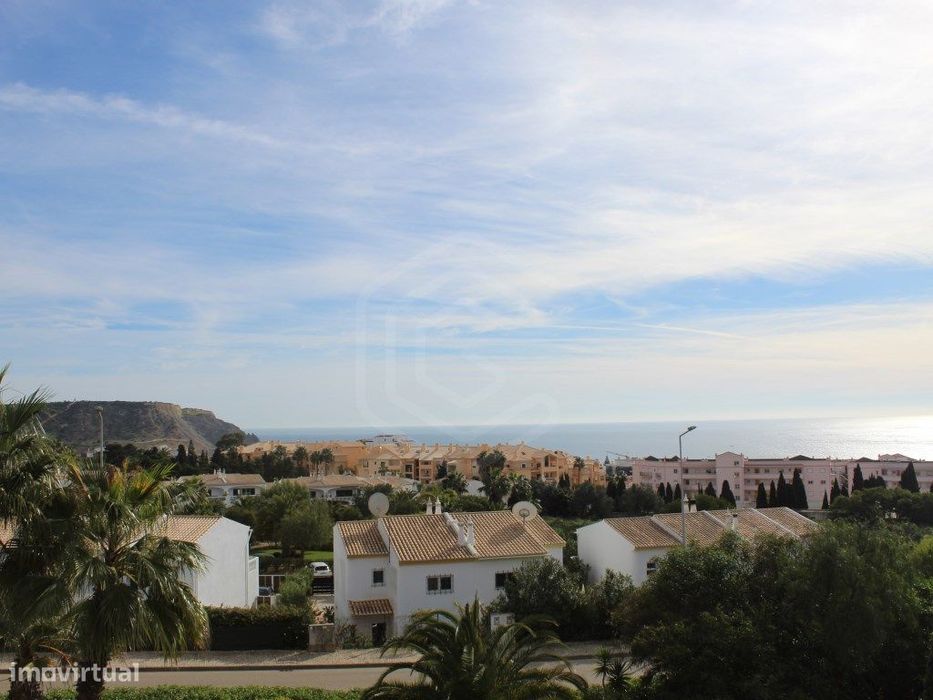 Moradia isolada T3 a 900 metros da Praia da Luz, Lagos, Algarve