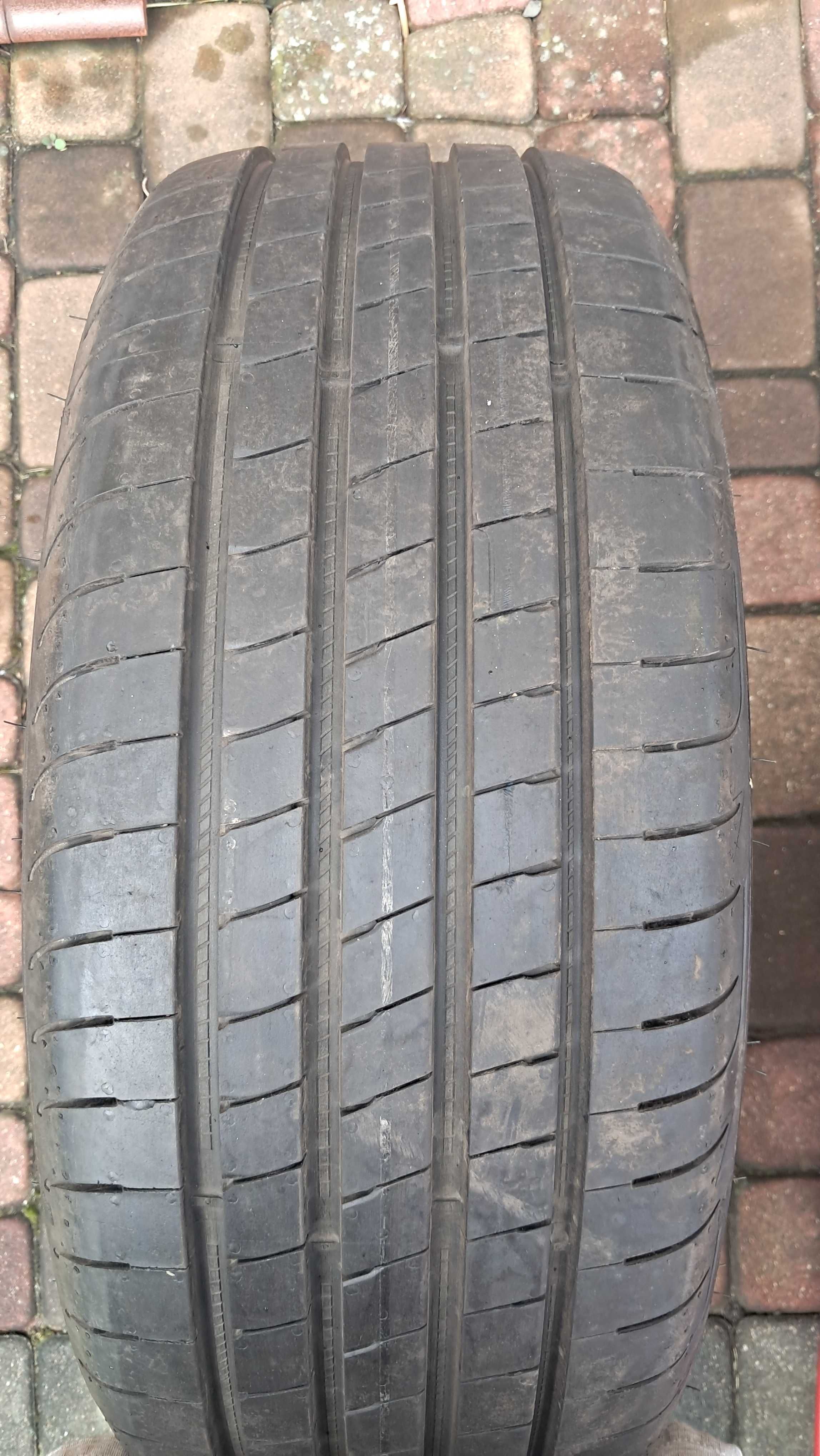 Opony GoodYear 225/45R19 Eagle F1 Asymmetric 5 96W
