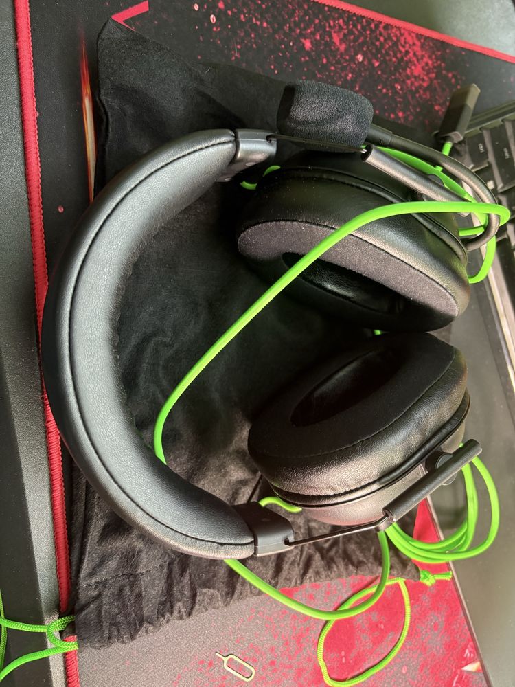 Геймерські навушники Razer BLACKSHARK V2 X USB