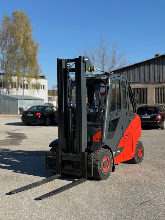 Linde H35T-02  Linde H35-02 2014 | 3.50t | TRIPLEX 5.50m | gazowy wózek widłowy