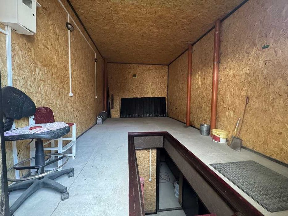 Продам гараж кап ремонт Нижньоюрківська,2 Поділ стМ Т,Шевченка