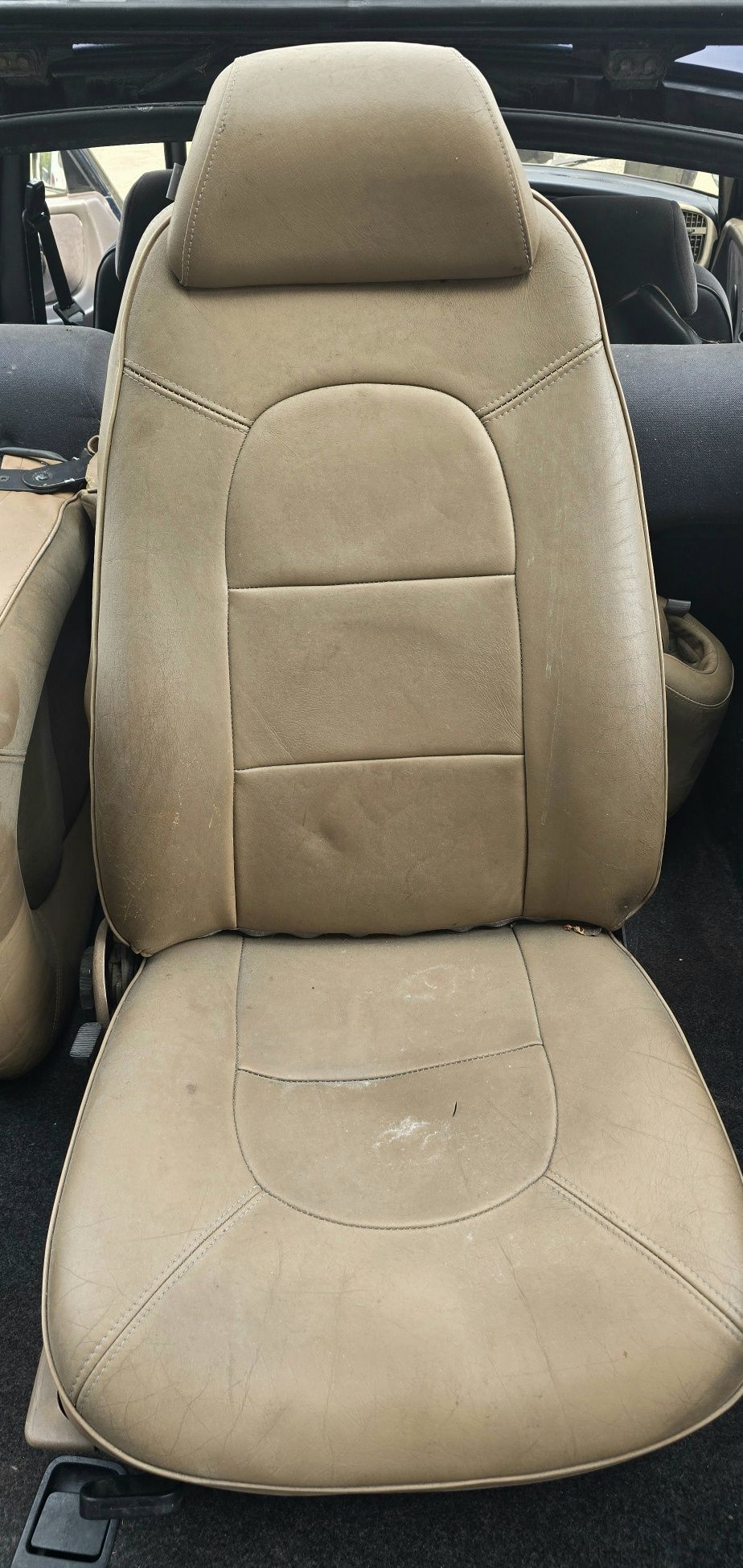 Fotele kanapa saab 900 krokodyl cabrio