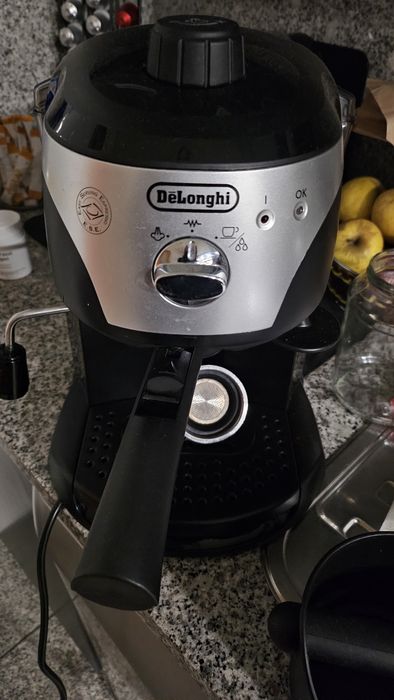Máquina Café Delonghi