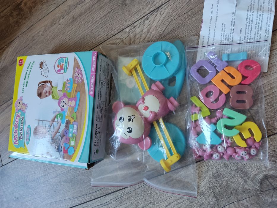 Дитяча навчальна гра математичні ваги утримай баланс Мавпа