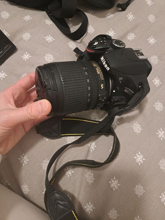 Nikon D3200 obiektyw nikkor 18-105 mm + nikkor 35 mm