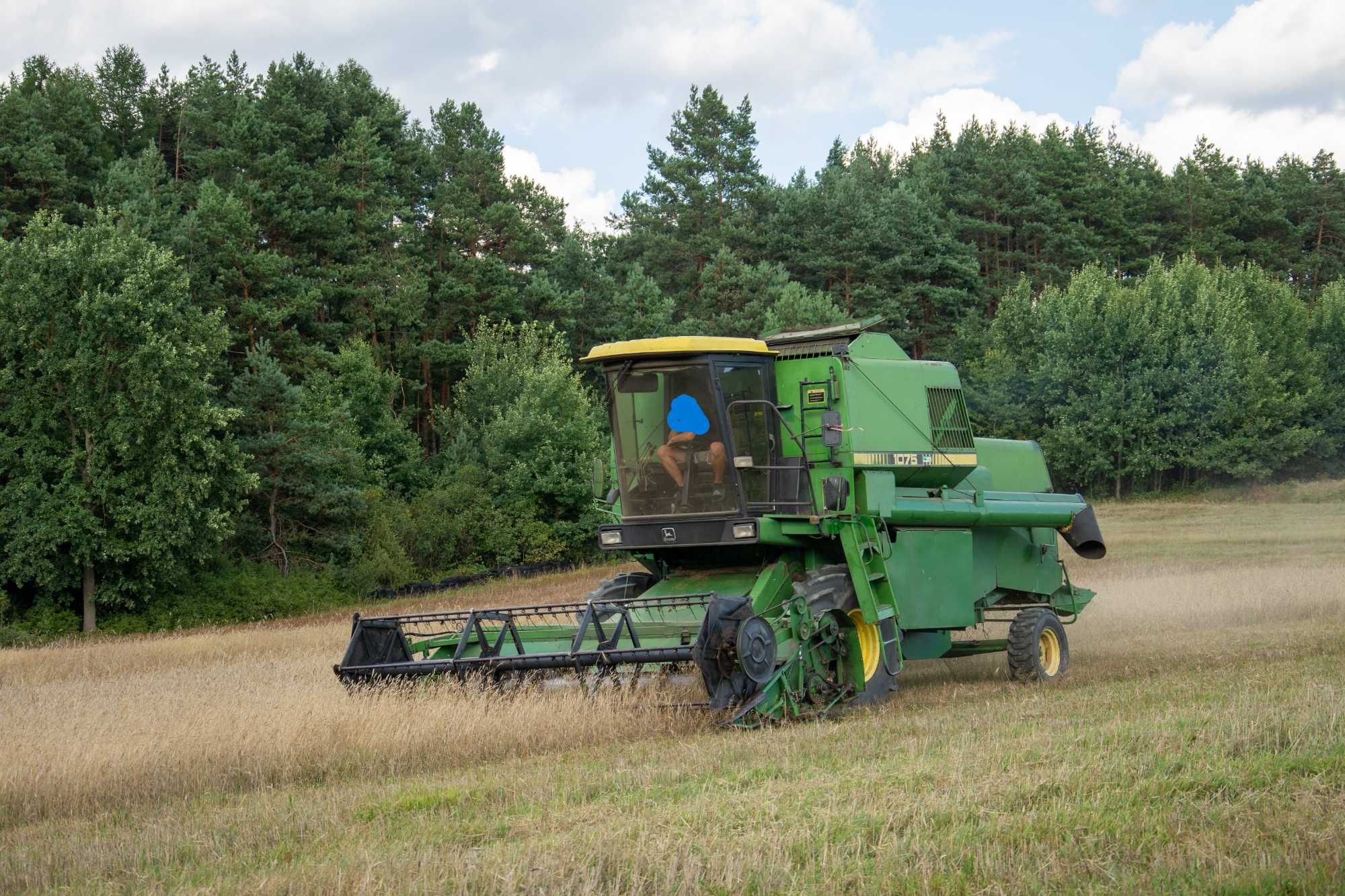 kombajn zbożowy john deer 1075