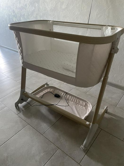 Продаю приставне ліжко Carrello Prima