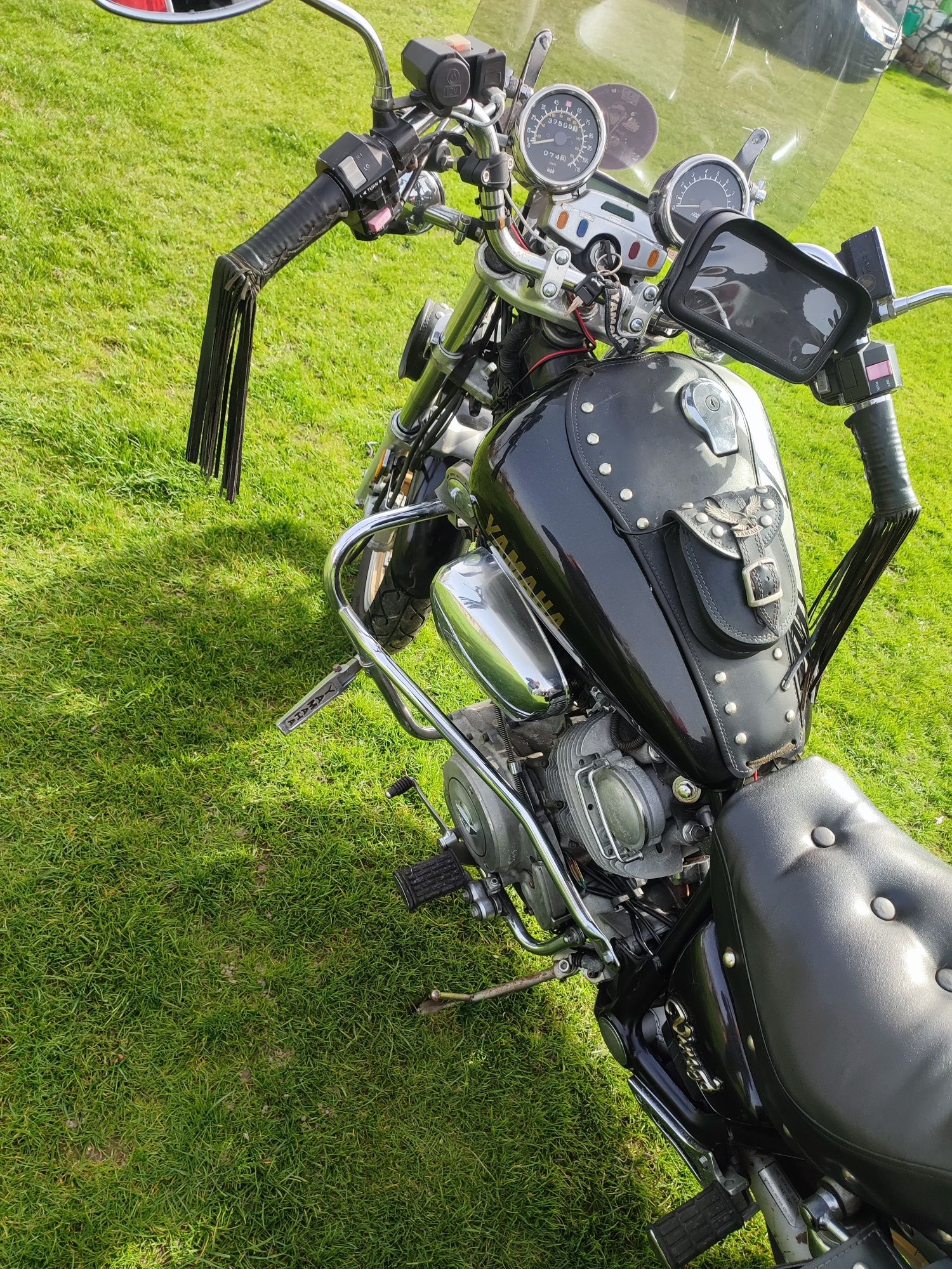 Yamaha Virago 700