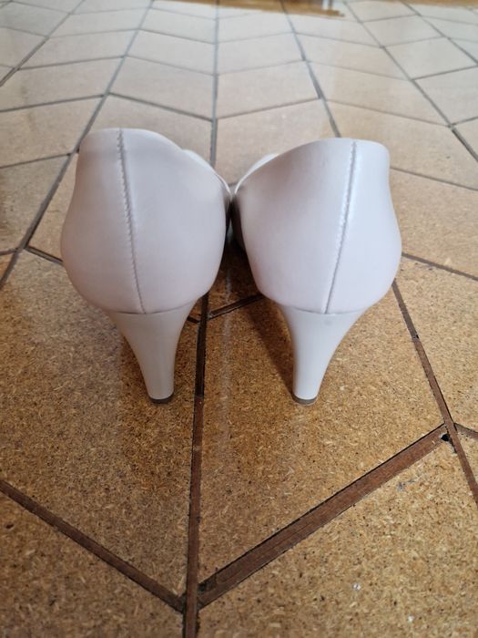 Czółenka eleganckie szpilki Ryłko 36