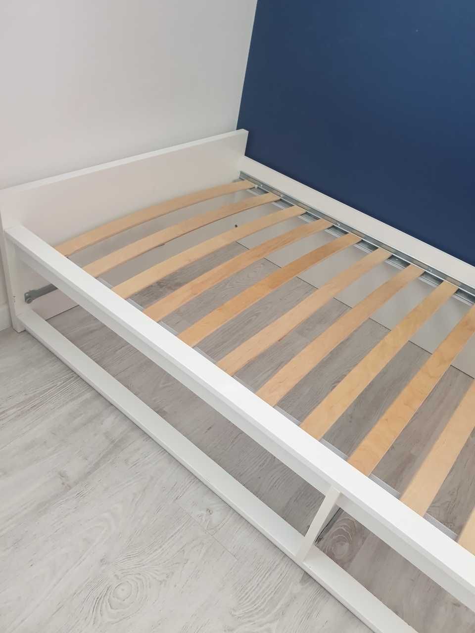 Łóżko NORDLI z IKEA 90 cm x 200 cm
