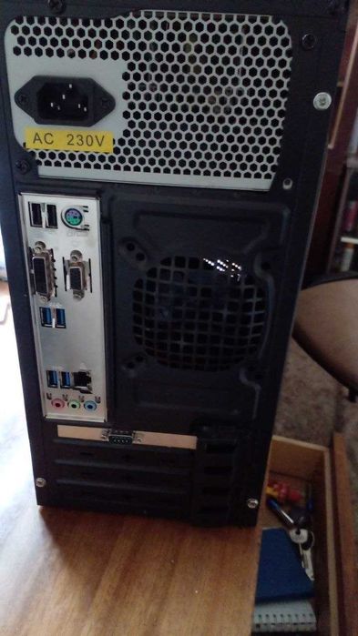 Компьютер Intel Pentium 4 ядра, монітор, колонки, клавіатура, миша