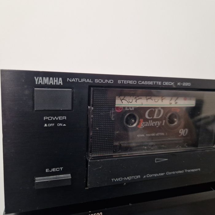 Deck yamaha k-220