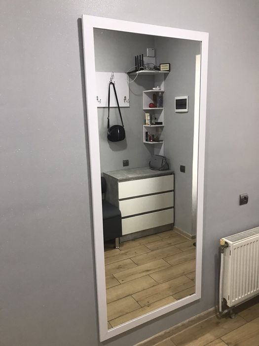 Дзеркало в повний зріст настінне, підлогове з ніжкою, на колесах