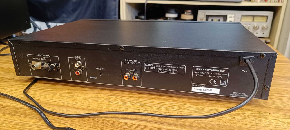 AM/FM тюнер  Marantz ST 4000