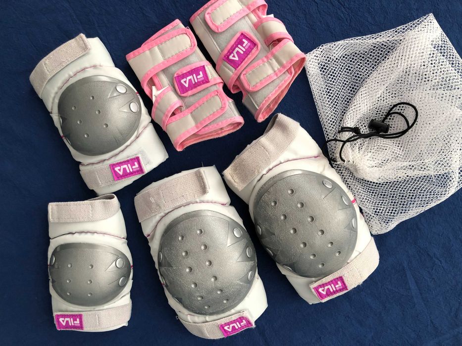 Комплект защиты XS FILA	Наладонники, Налокотники, Наколенники