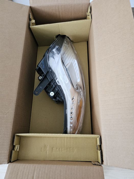 Ford mondeo farol dianteiro direito