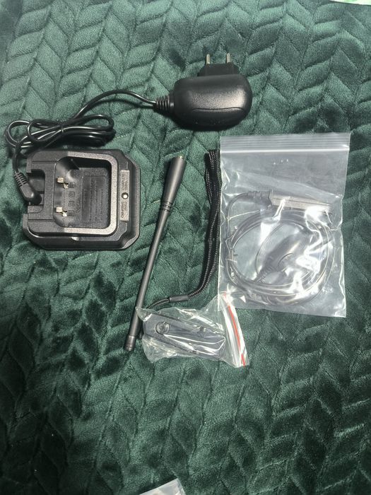 Продається нові дві рації Baofeng UV-9r (plus)