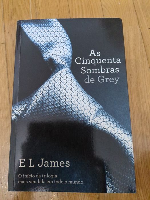 Livro  As 50 sombra de Gray