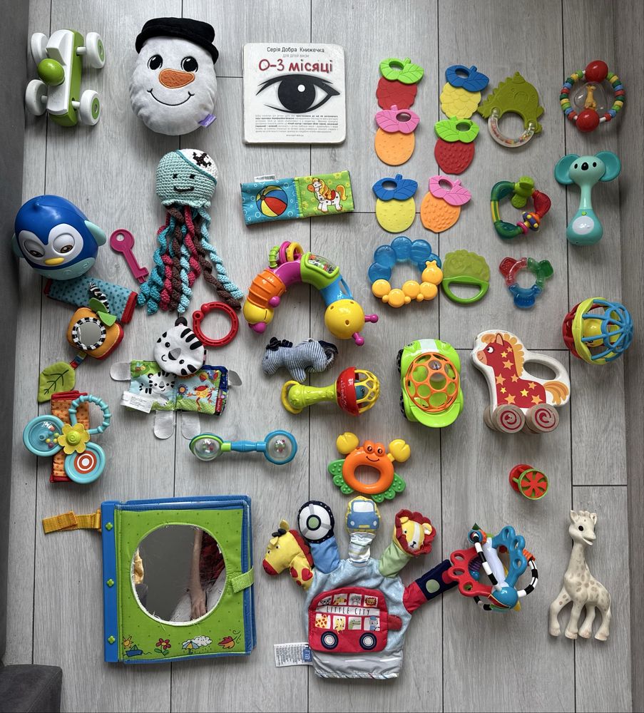 Пакет дитячих іграшок, жирафа Софі, mothecare, tiny love , playgro