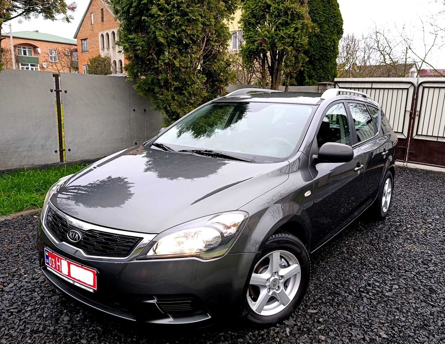 Продам Kia Ceed 2011р.в 1.4 Бензин. Авто Свіжопригнане з Німетчини.