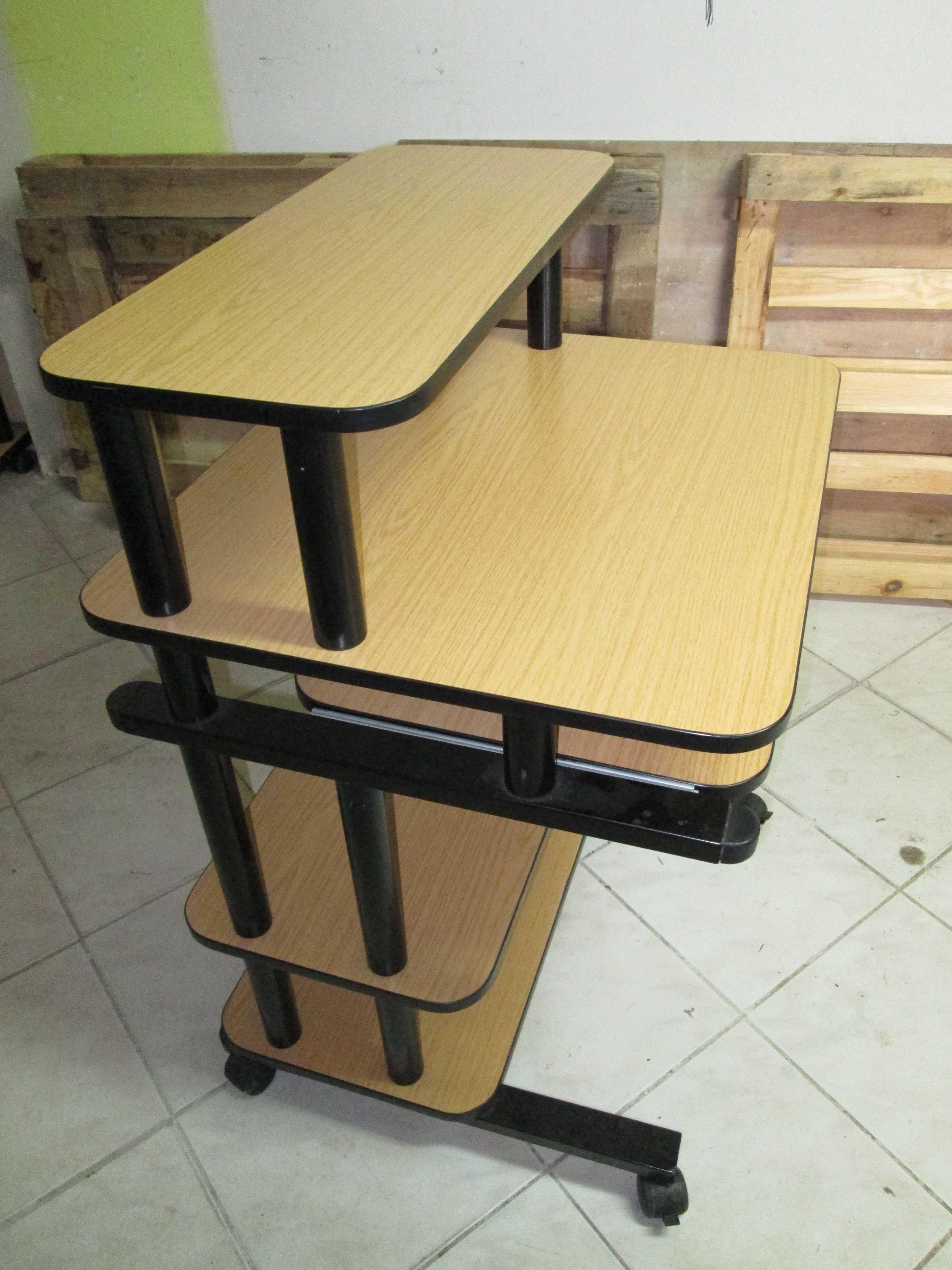 Sprzedam stolik pod komputer