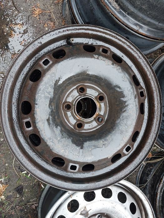 Felgi stalowe Volkswagen 15" 5X100 ET43