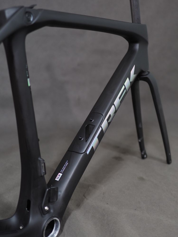 54cm frameset Trek Domane SLR gen. IV 2024r. OCLV800 endurance/gravel