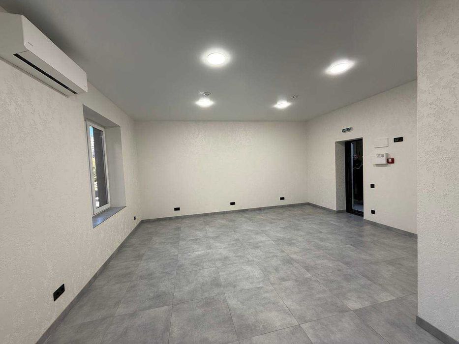 Оренда приміщеня  у районі лікарні Мечникова