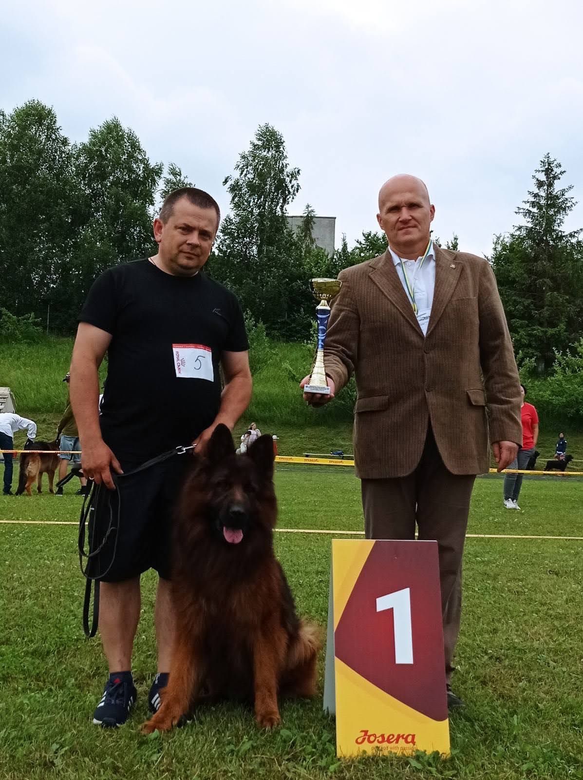 Розплідник німецьких вівчарок КСУ