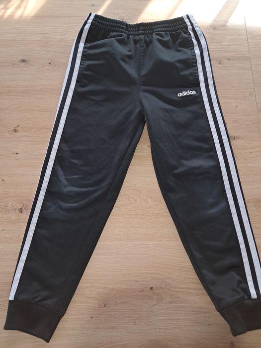 Spodnie dresowe chłopięce adidas rozmiar 116