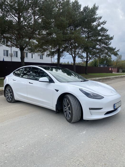 Tesla Model 3 Long Range 2021 • 523 км запас ходу • AWD